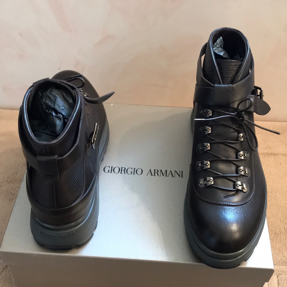 Brand new Giorgio Armani